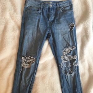 TOPSHOP Distressed Mom Jeans